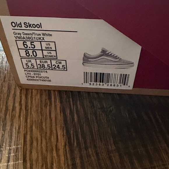Vans old Skool, Womens size 8, Men’s size 6.5, Suede -Gray Dawn/True White - NWT - Picture 4 of 5